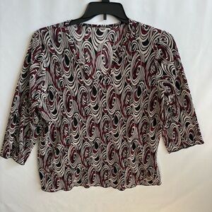 No Tags - Abstract Swirl Print Women's Top . 24” PTP   Length 24”. INV25/473